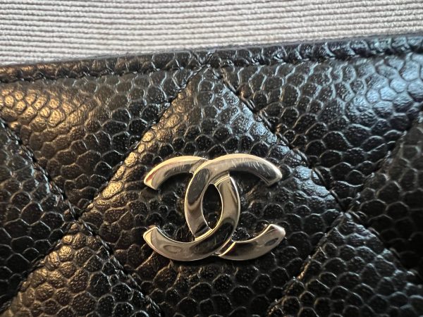 Chanel Black Caviar Classic Long Zipped wallet with Silver Hardware (RRP £1150) Cheap