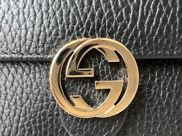 Gucci Black Interlocking Chain Wallet Fashion