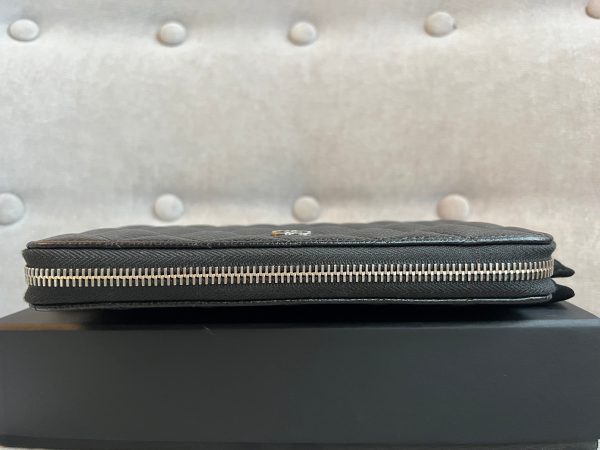 Chanel Black Caviar Classic Long Zipped wallet with Silver Hardware (RRP £1150) Cheap