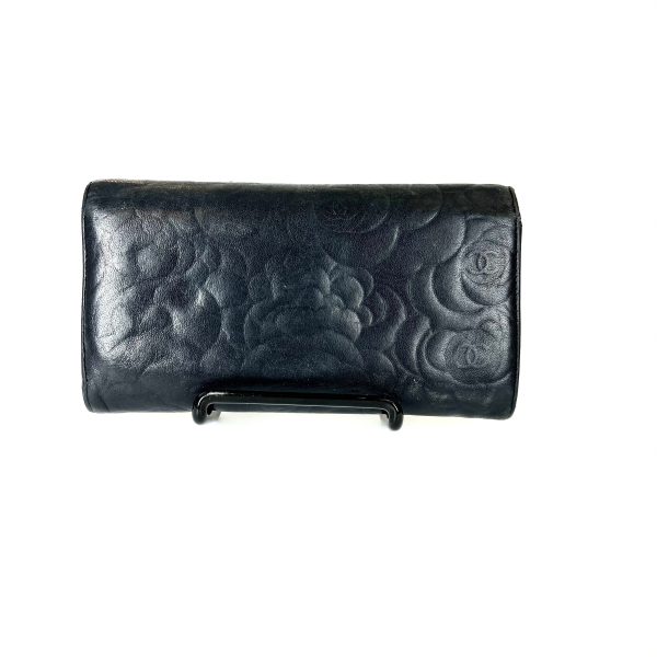 Camellia Lambskin Leather Wallet in Black Online Hot Sale