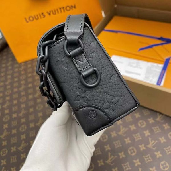 Louis Vuitton LV Unisex Steamer Wearable Wallet Black Embossed Cowhide Leather For Discount