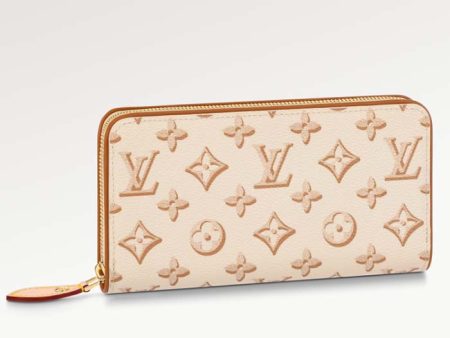 Louis Vuitton LV Unisex Zippy Wallet Beige Monogram Coated Canvas Calf Leather Cheap