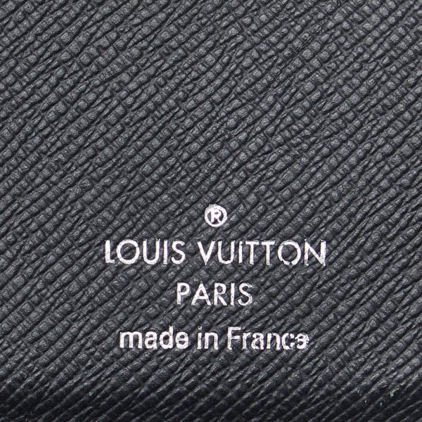 Louis Vuitton Taiga Portefeuille Long Wallet Long Wallets Supply