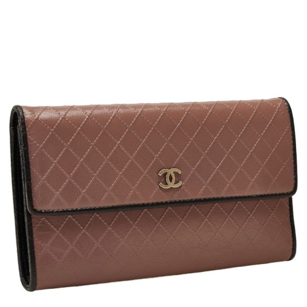 Chanel Leather Bifold Long Wallet  Leather Long Wallet in Good condition For Discount