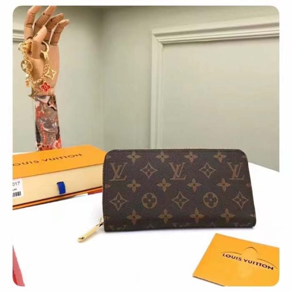 Louis Vuitton LV Unisex Zippy Wallet Brown Monogram Coated Canvas on Sale