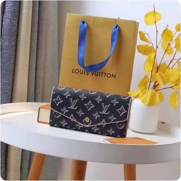 Louis Vuitton LV Women Sarah Wallet Fall for You Black Monogram Coated Canvas For Sale