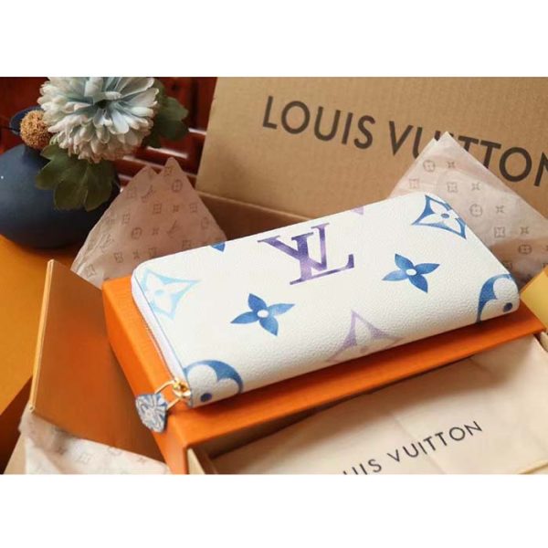 Louis Vuitton LV Unisex Zippy Wallet Blue Monogram Coated Canvas Zip Closure Online Hot Sale