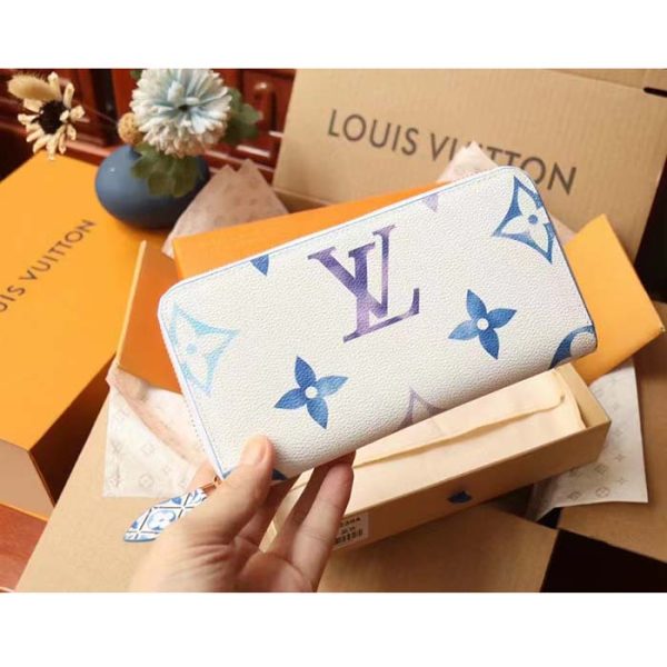 Louis Vuitton LV Unisex Zippy Wallet Blue Monogram Coated Canvas Zip Closure Online Hot Sale