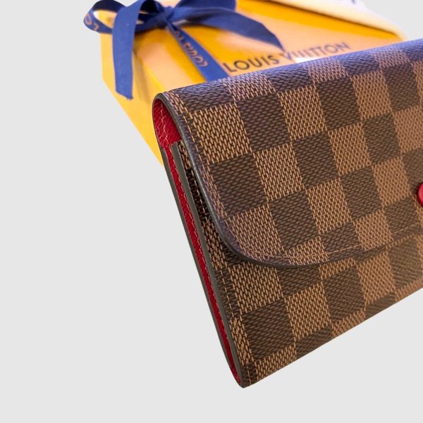 LOUIS VUITTON 2021 Damier Ebene Emilie Wallet In Rouge Online now